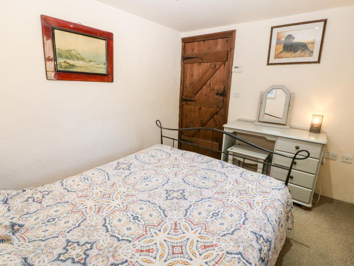 Bwthyn Yr Helyg Willow Cottage Llannor Extérieur photo
